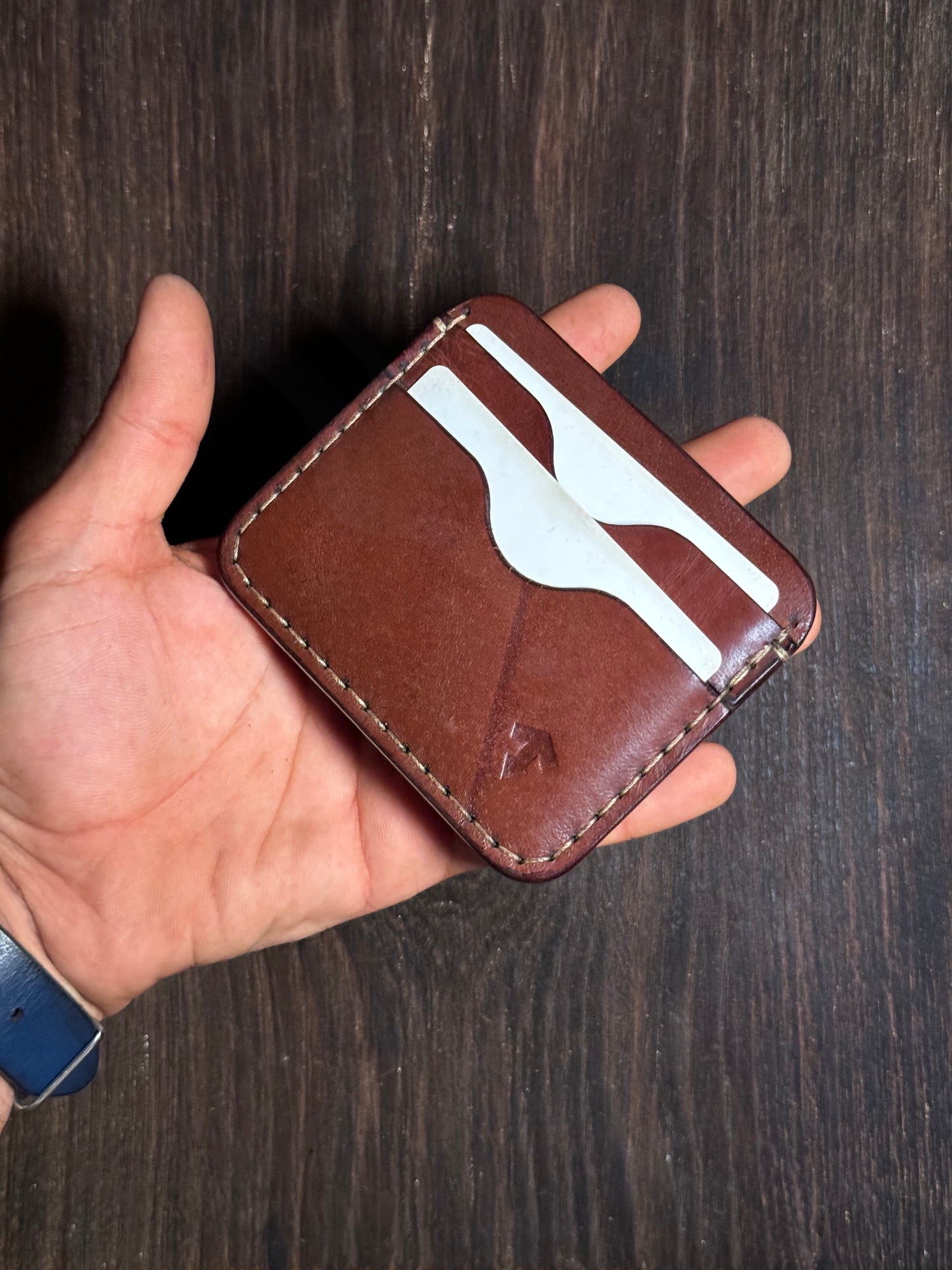 4 cards no fold sleeve in sturdy leather