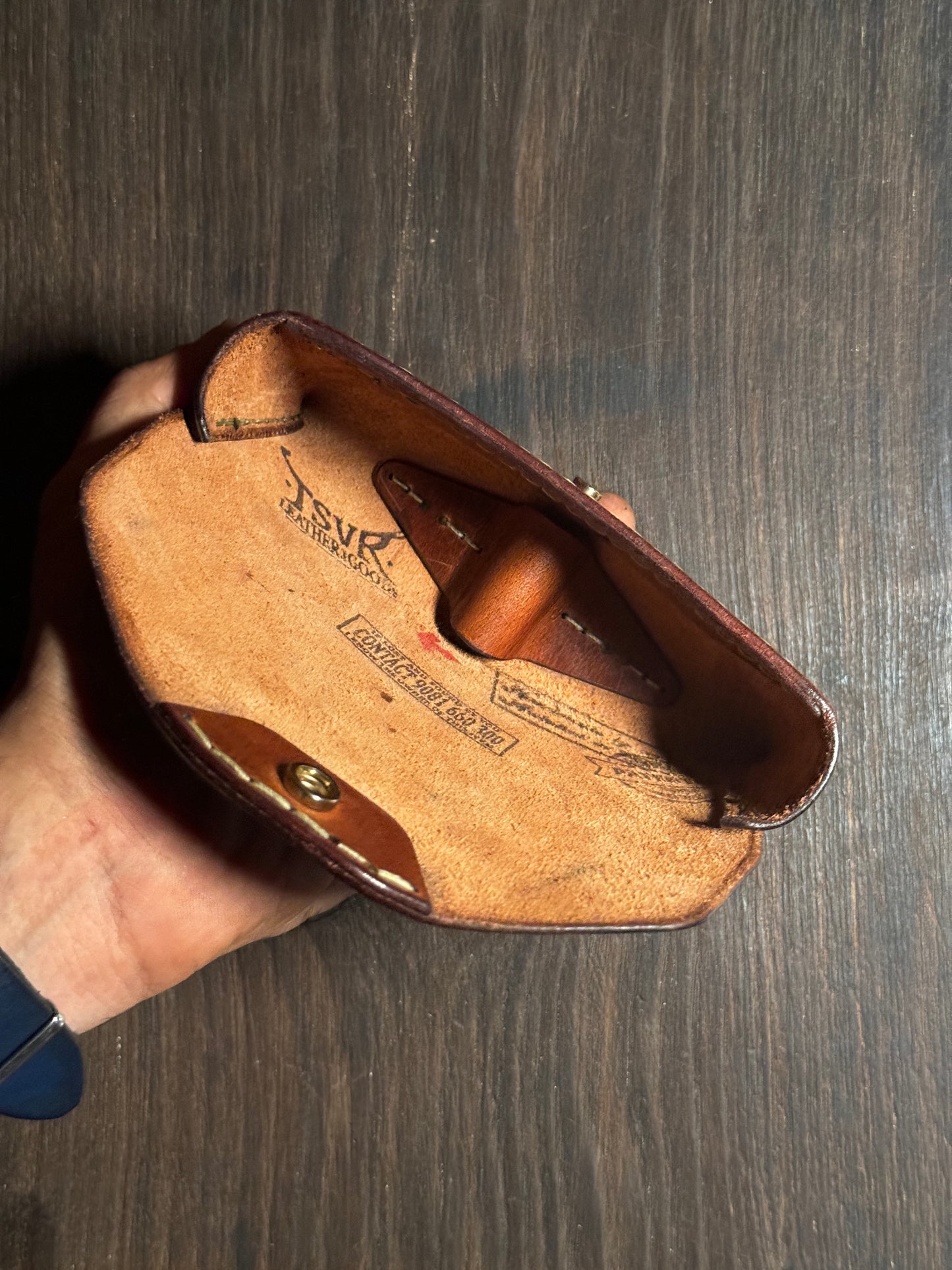 A Tough specase1 for expensive and delicate eyewears