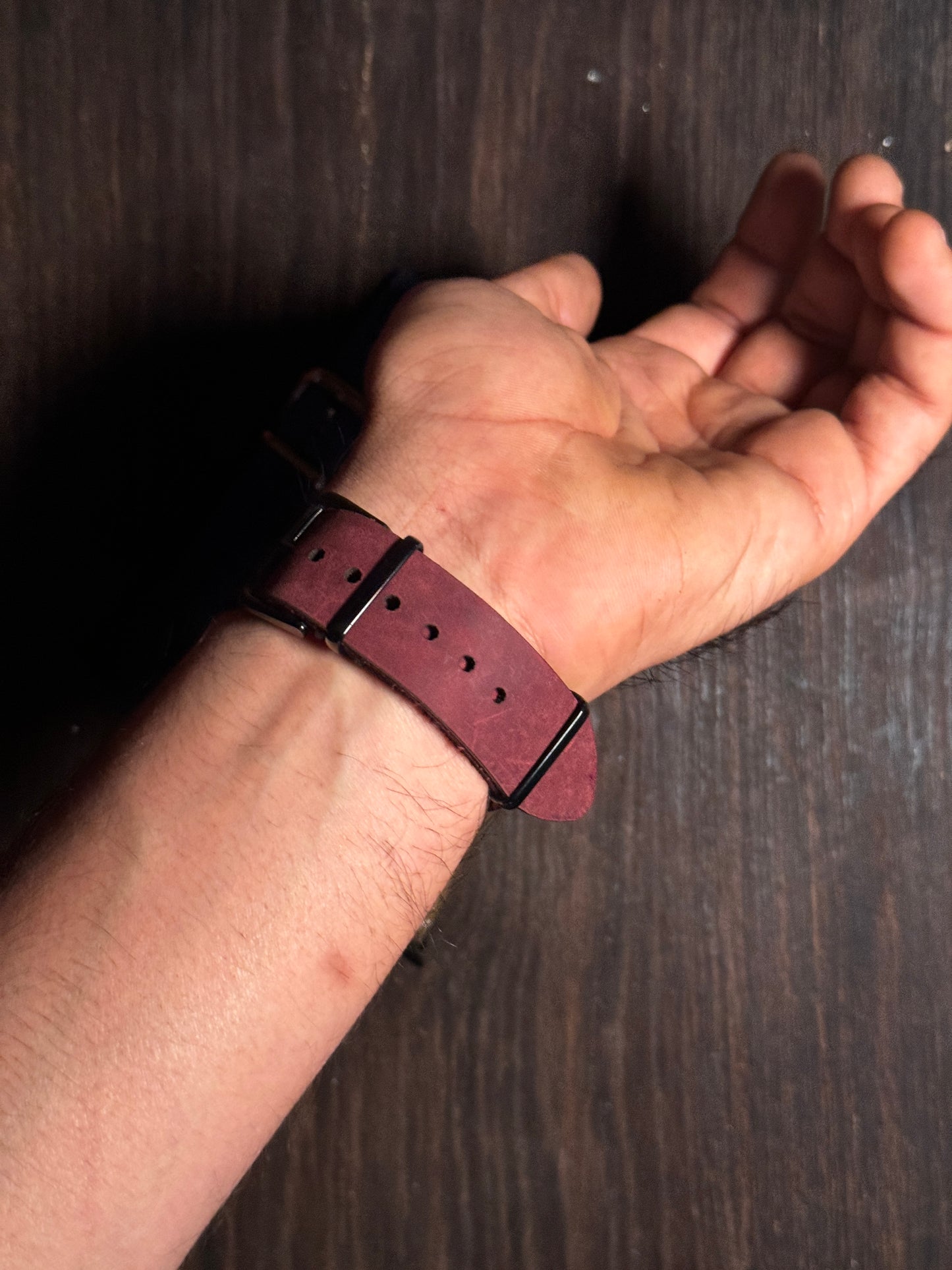 rubbery feel Leather watch Straps