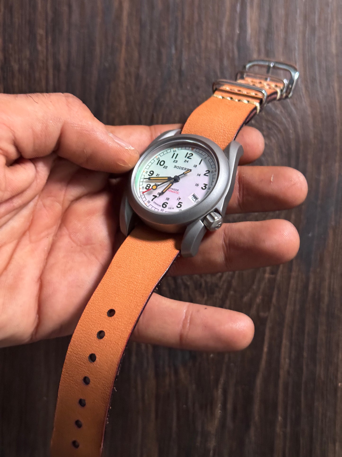 boderry one way nato watch Straps natural color