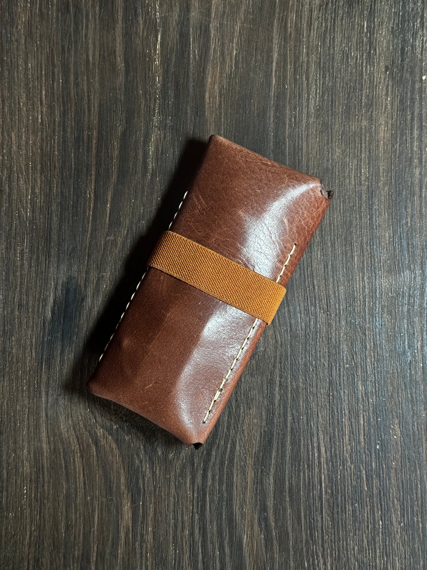 wRoll which can holds 2 watches