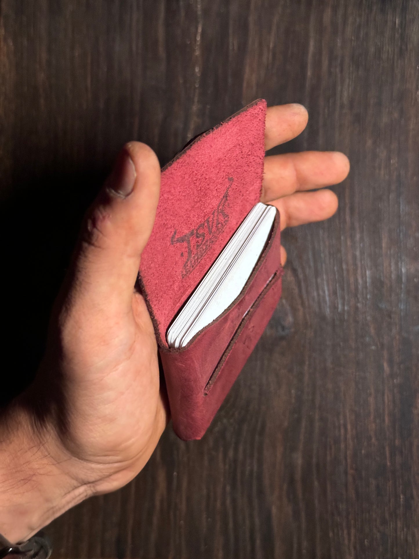 horistitchless card holder for upto 12 cards