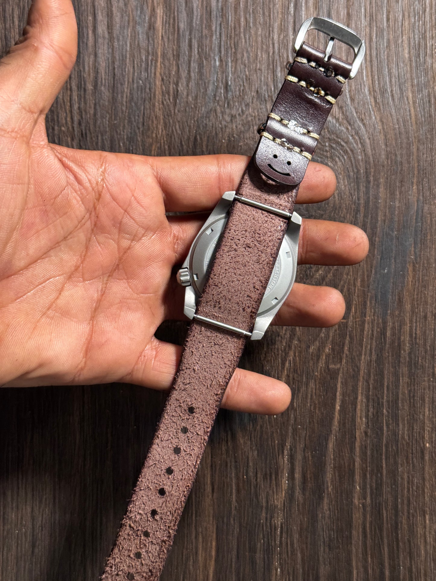 boderry one way nato watch Straps mahogany color