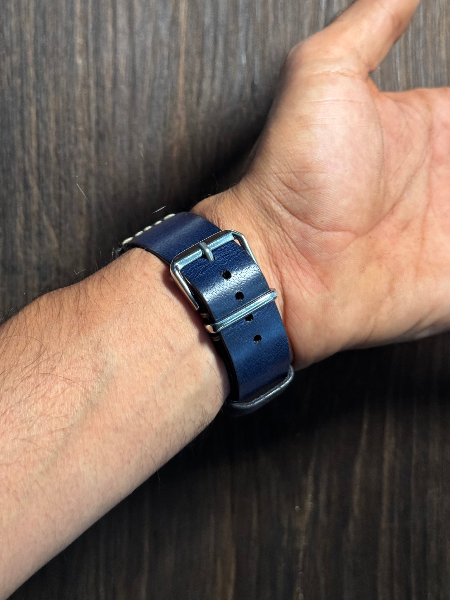 Rugged sturdy glossy blue leather watch straps