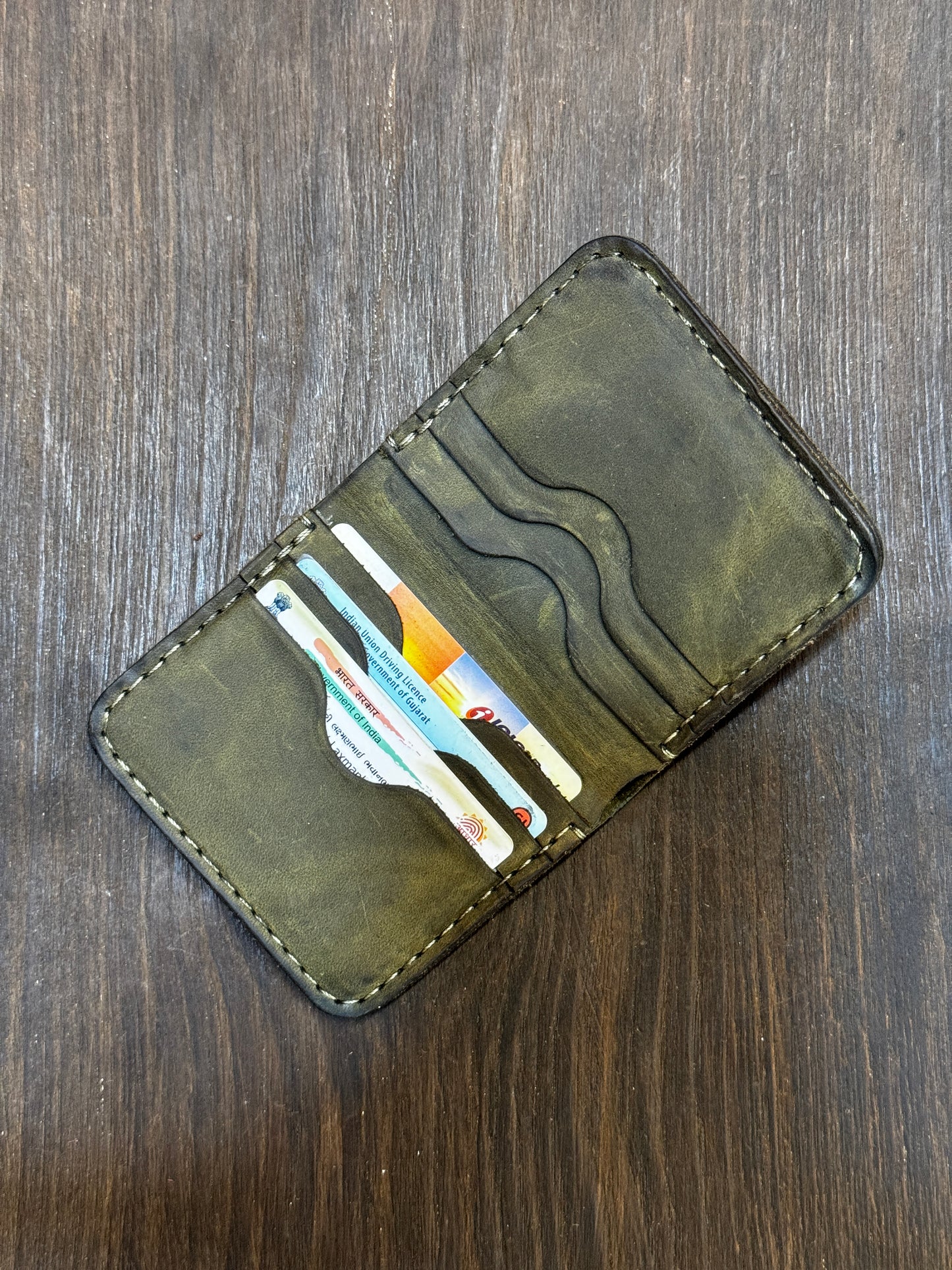 Vertical bi fold wallet 6+1 n 6+2 cash compartment in rustic leather