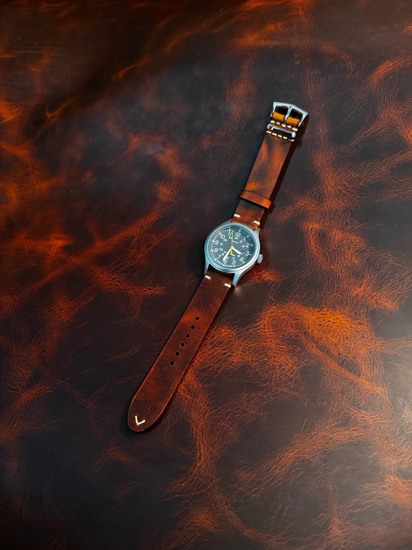 Carlo Bada Lassi shoulder stitched strap