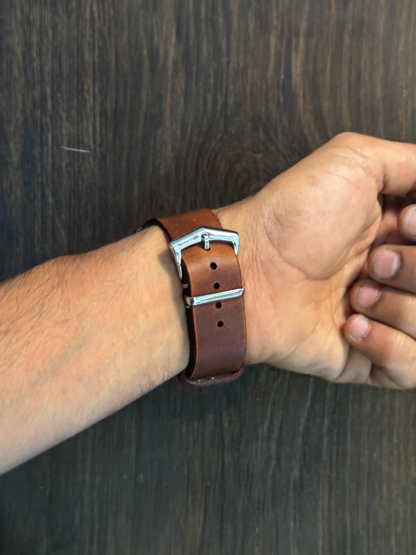 Carlo Bada Lassi chest stitched strap