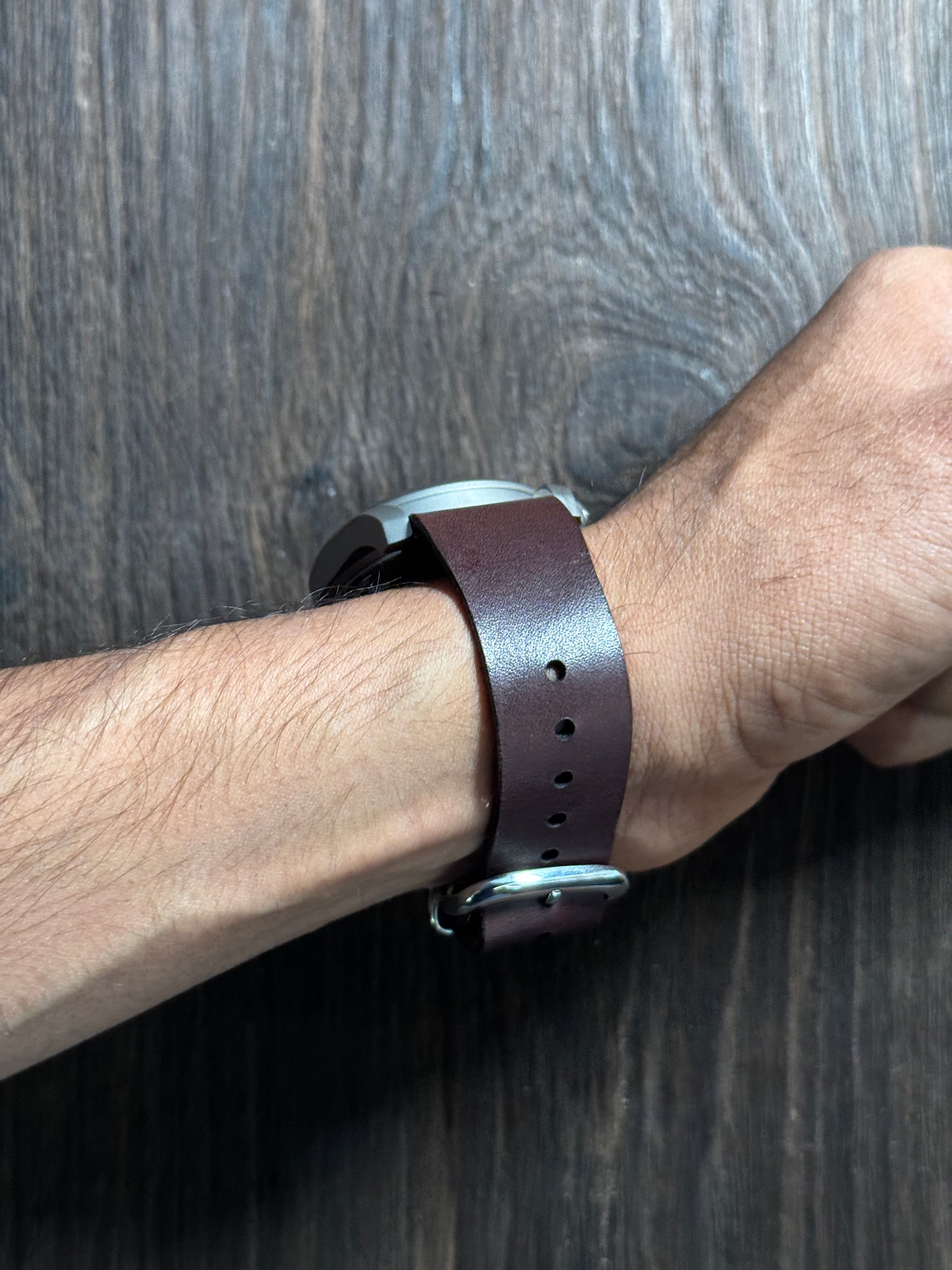 boderry one way nato watch Straps mahogany color