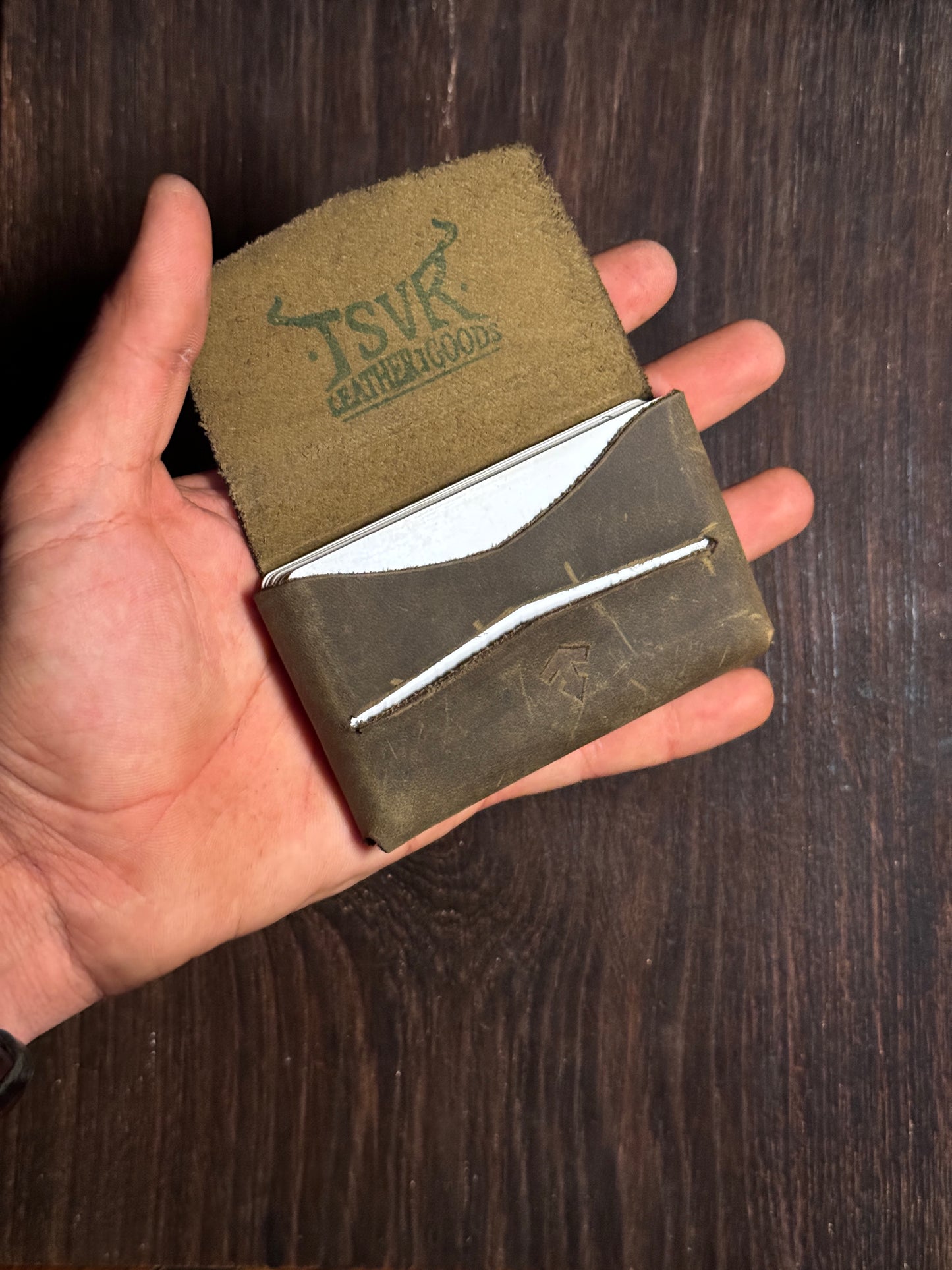horistitchless card holder for upto 12 cards