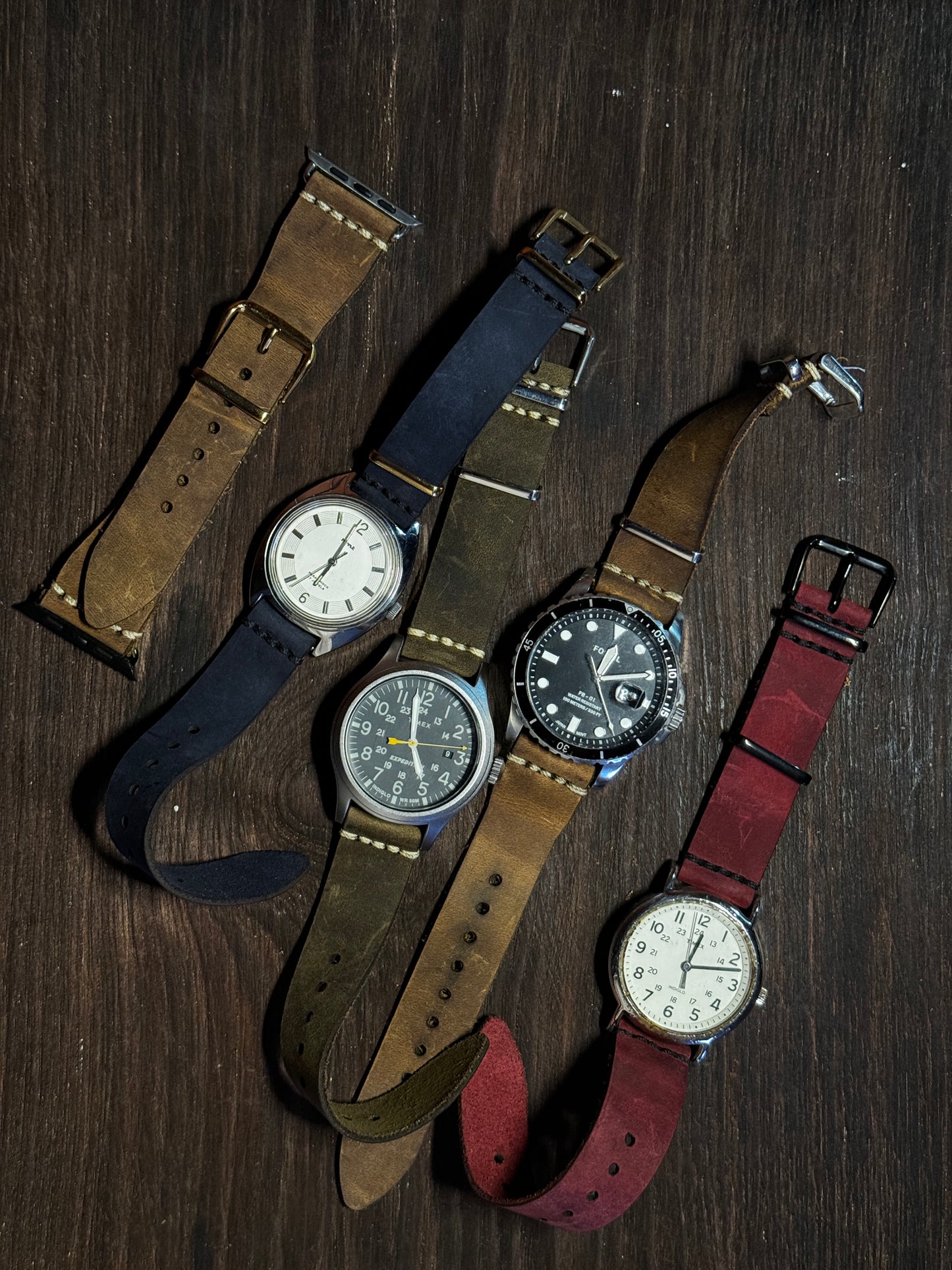 rubbery feel Leather watch Straps