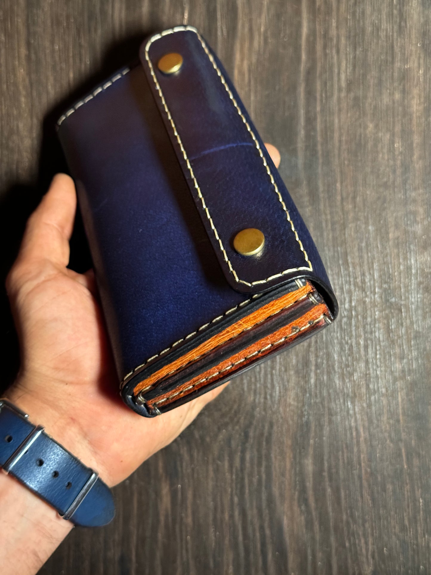 dual phone case in sturdy leather