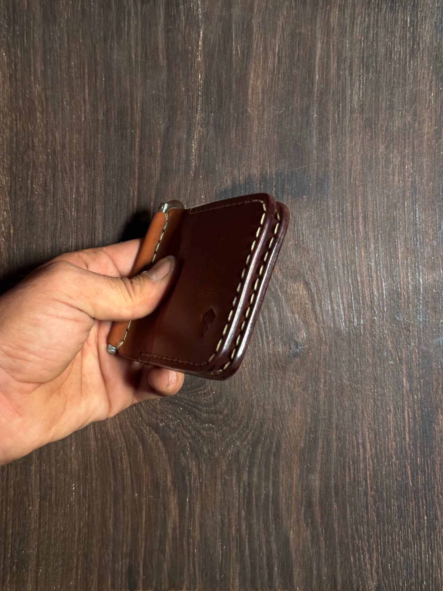 clipper wallet in sturdy leather