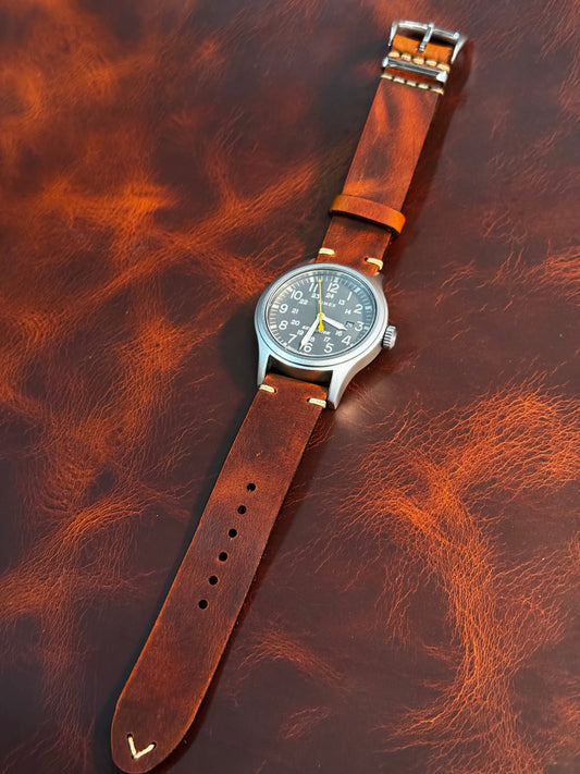 Carlo Bada Lassi shoulder stitched strap