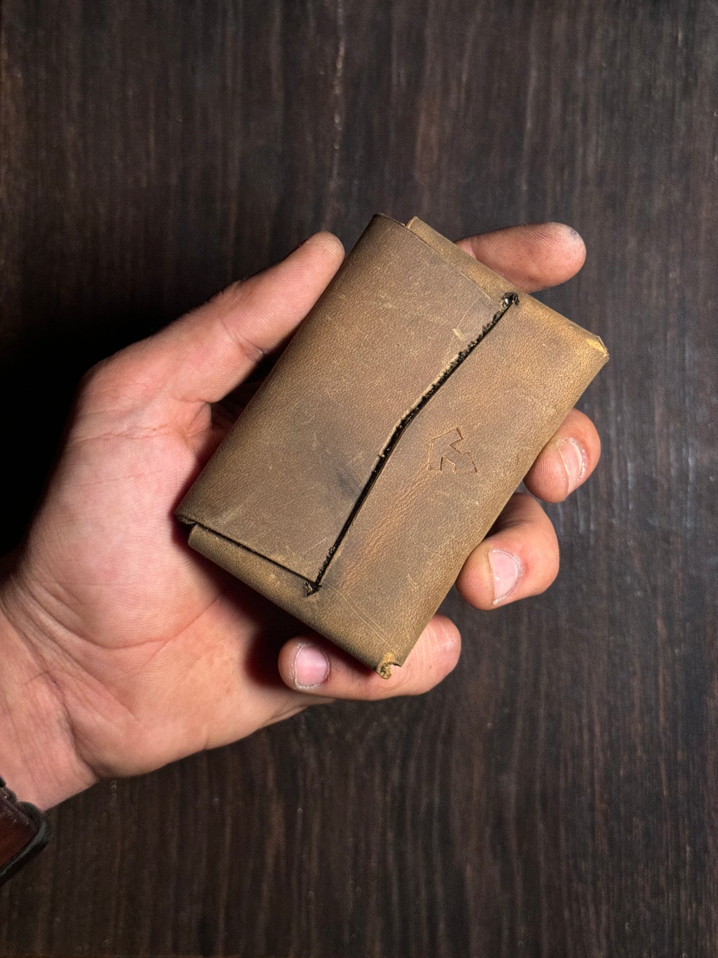 horistitchless card holder for upto 12 cards