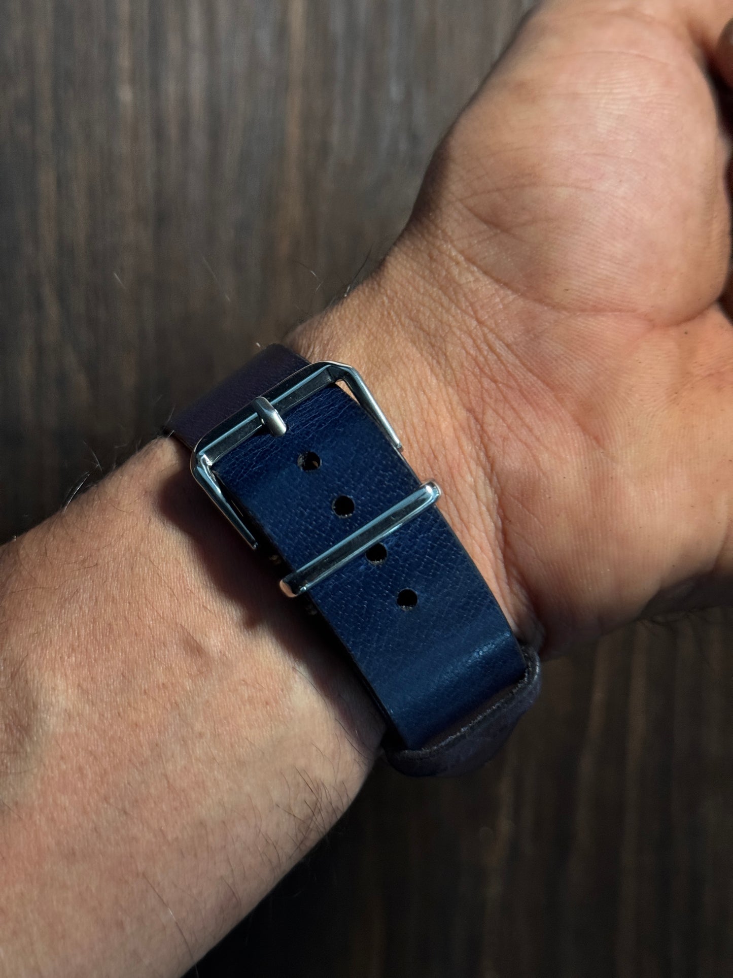 Rugged sturdy glossy blue leather watch straps