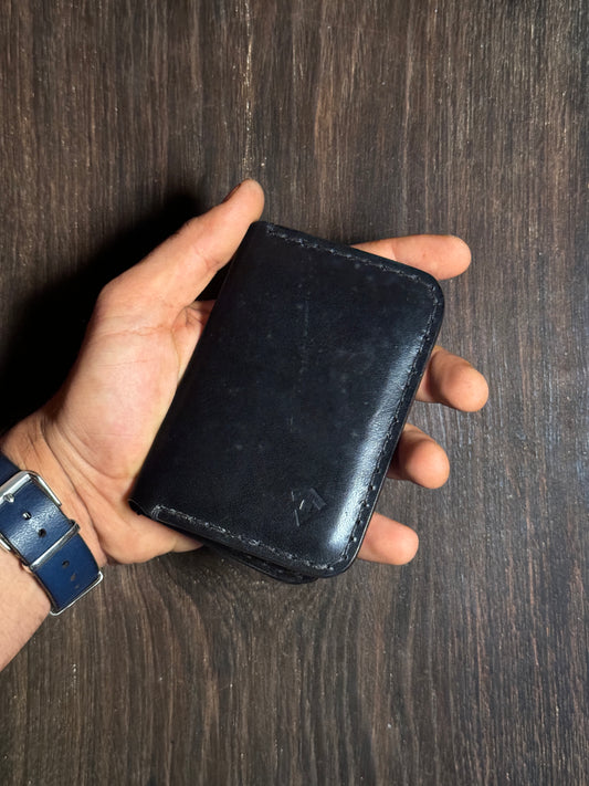 6 cards slots wallet in soft leather