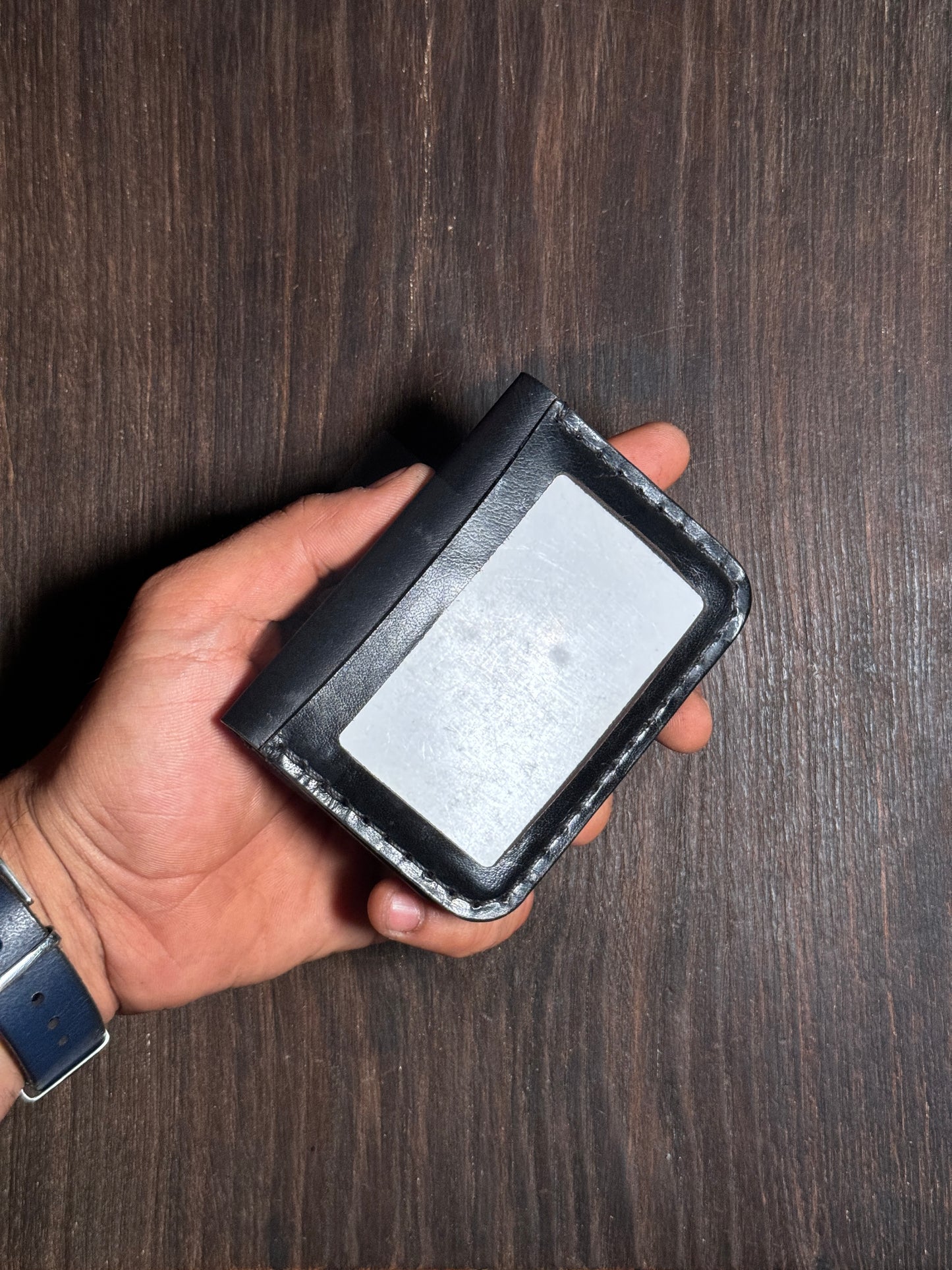 4 cards + 1 ID card slot wallet in soft leather