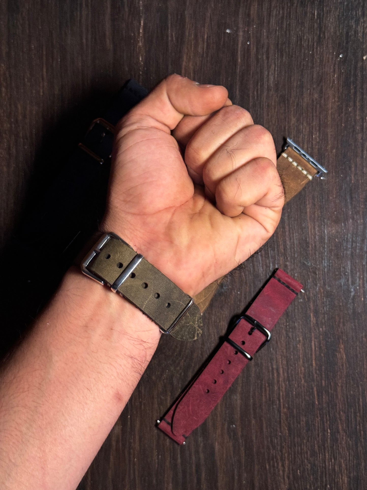 rubbery feel Leather watch Straps