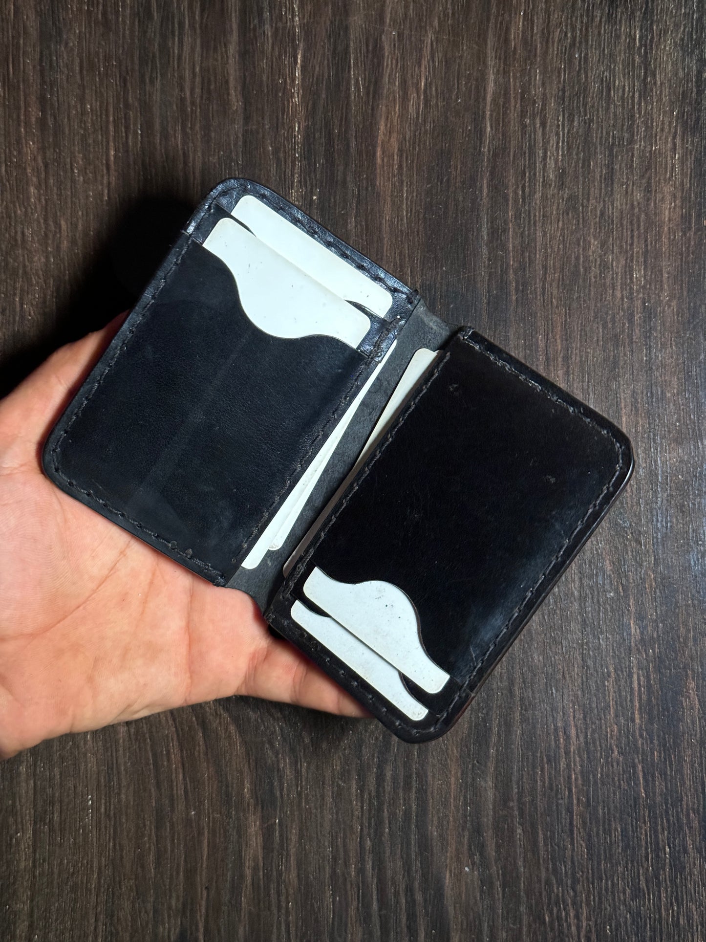 6 cards slots wallet in soft leather