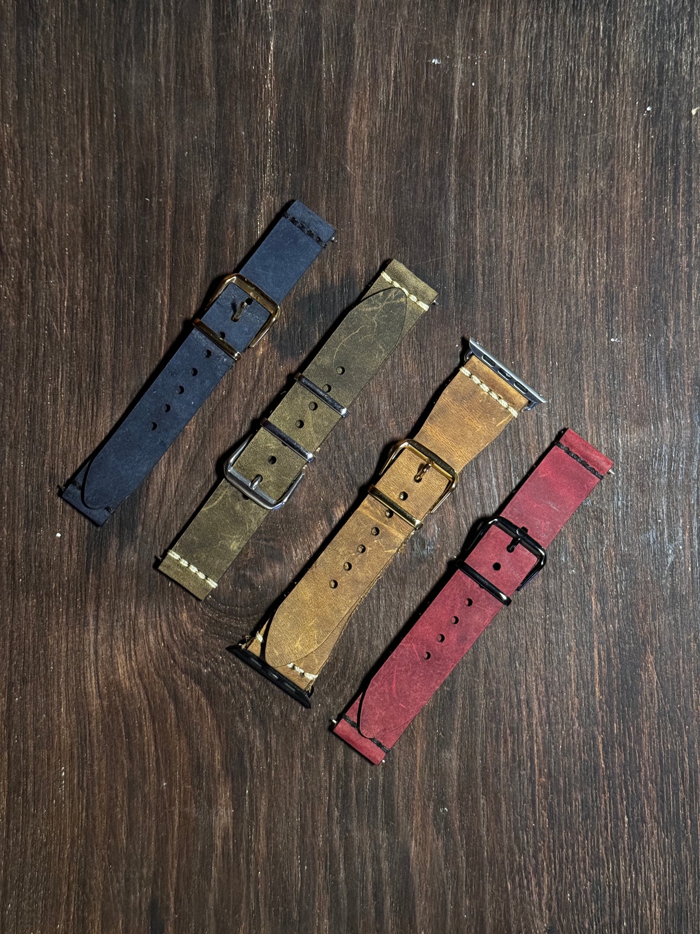 rubbery feel Leather watch Straps