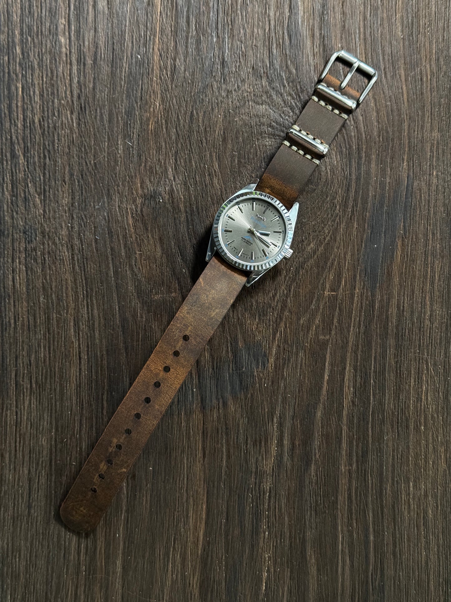 HMT one way pass vintage watch straps